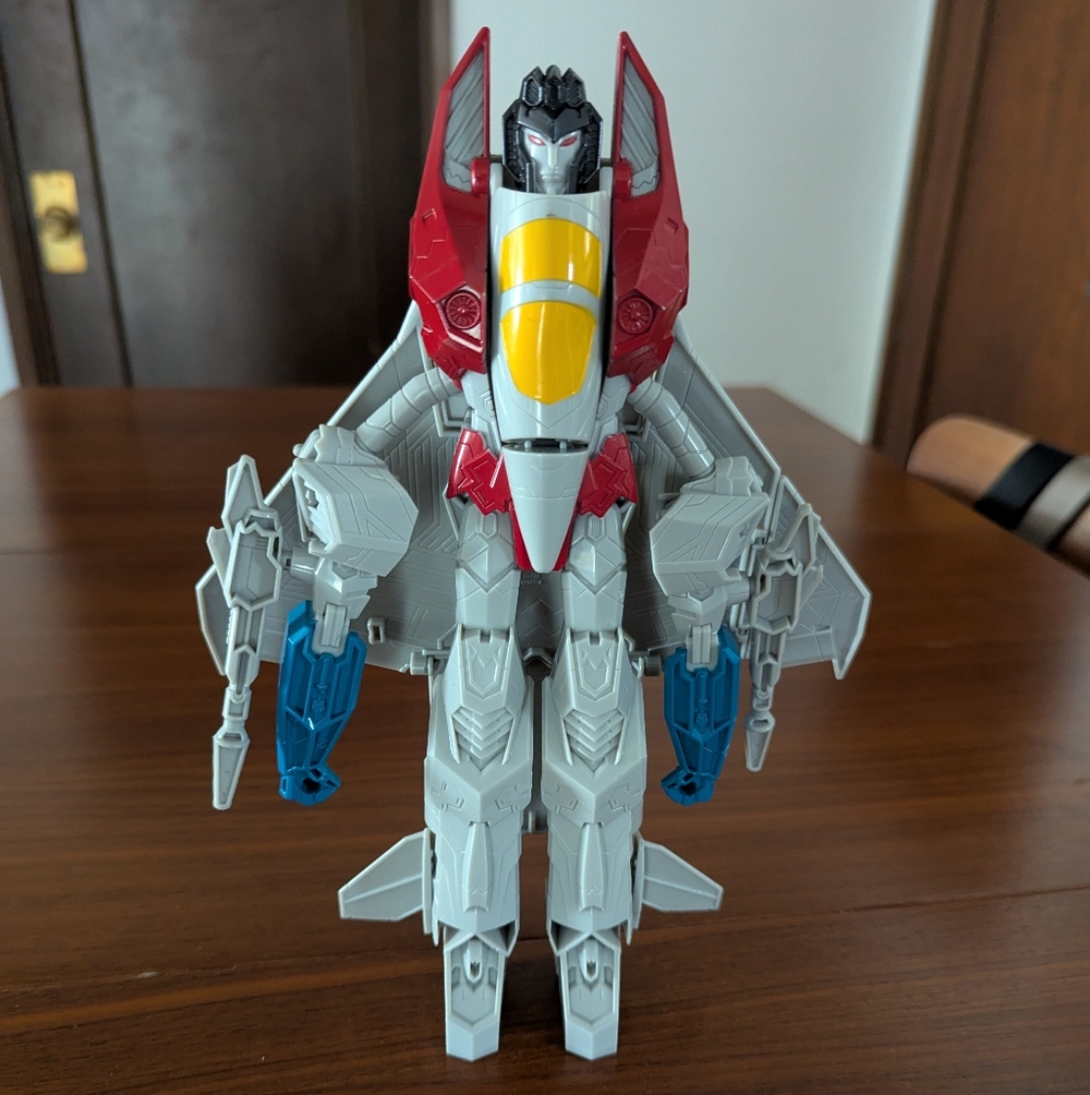 Transformers Titan Changers Starscream Action Figure Pre Owned